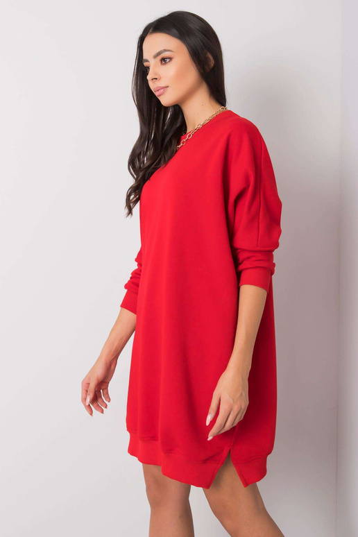 Suknelė raudona