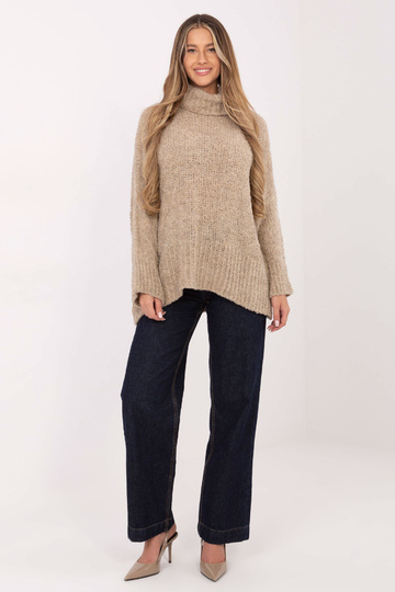 Megztinis smėlio spalvos