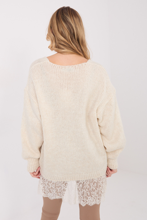 Megztinis šviesiai smėlio spalvos