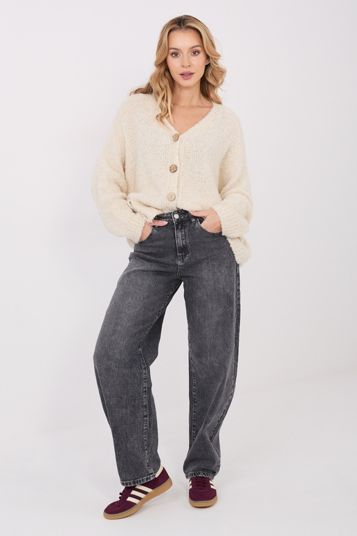 Megztinis šviesiai smėlio spalvos