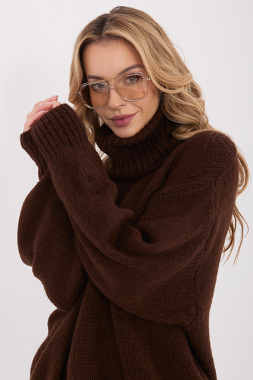 Megztinis tamsiai rudas