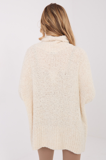 Megztinis šviesiai smėlio...