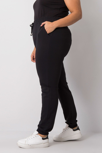 Sportinės kelnės juodos 2