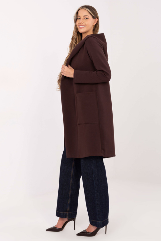 Paltas tamsiai rudas