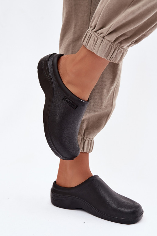  Šlepetės   Juodos spalvos Parissa