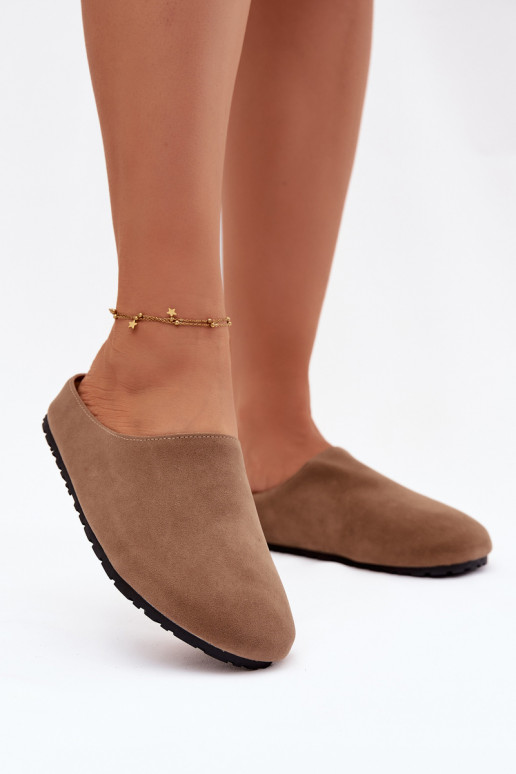 Šlepetės  Z iš eko zomšosu chaki spalvos Kalvess