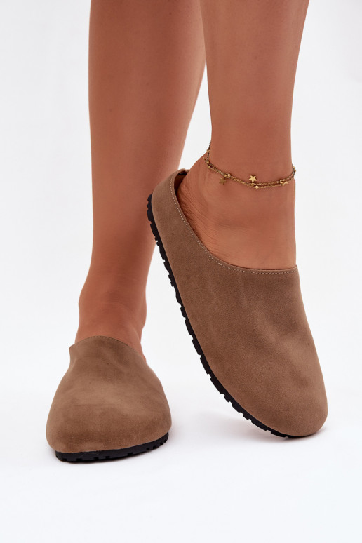 Šlepetės  Z iš eko zomšosu chaki spalvos Kalvess