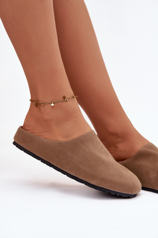 Šlepetės  Z iš eko zomšosu chaki spalvos Kalvess