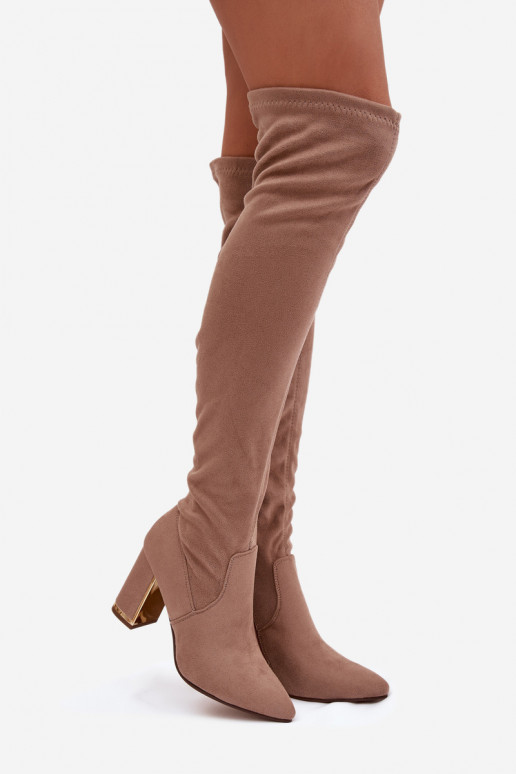 moteriški ilgaauliai batai iš eko zomšosowe virš kelių su kulniukais smėlio spalvos Thamine