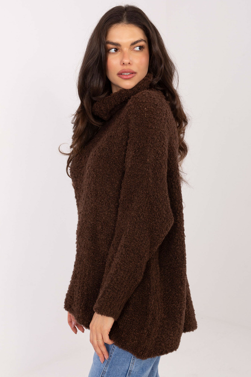 Megztinis tamsiai rudos spalvos