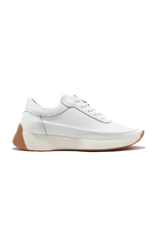    baltos spalvos sportiniai batai