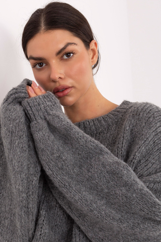 Megztinis tamsiai pilkas