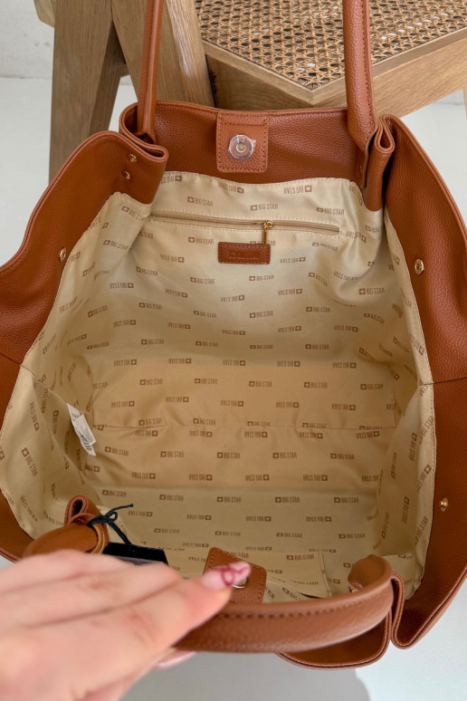 Didelė moteriška rankinė Big Star SS574006 rudos spalvos