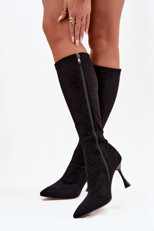 Moteriški ilgaauliai batai su plonais kulniukais ir dekoracija D&A JC52-883 juodos spalvos