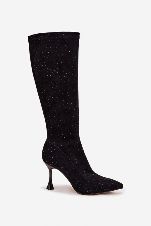 Moteriški ilgaauliai batai su plonais kulniukais ir dekoracija D&A JC52-883 juodos spalvos