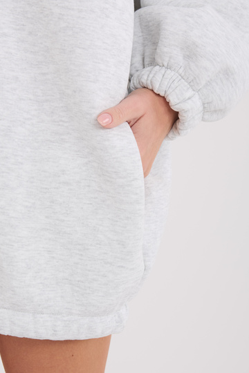 Šviesiai pilkas džemperis 2