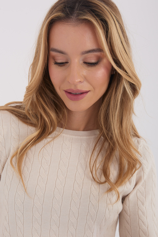 Megztinis šviesiai smėlio spalvos