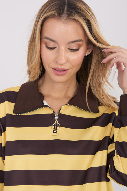 Geltona IT palaidinė