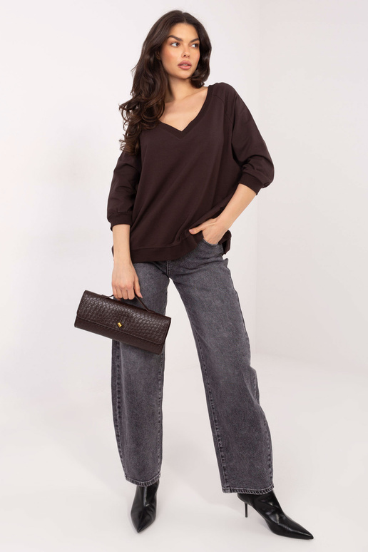 Tamsiai ruda bliuzonė