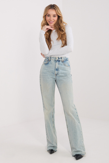 Palaidinė šviesiai pilka