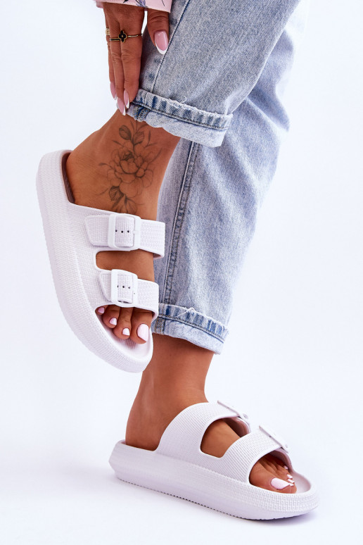 Lengvos šlepetės su juostelėmis baltos spalvos Sharmen