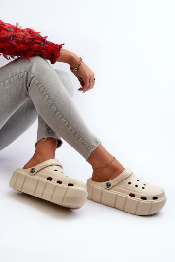  Moteriškos šlepetės su platforma smėlio spalvos Itubia 2