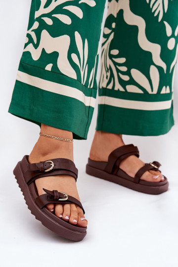 Moteriškos šlepetės su platforma Ze aukso spalvosmi su sagtimismi rudos spalvos Wernone 2