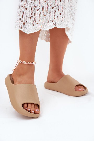  Moteriškos šlepetės smėlio spalvos Rivasol