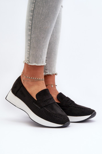 Moteriški mokasinai paaukšintu padu iš eko zomšosowe Juodos spalvos Inesqua