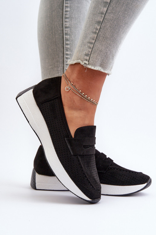 Moteriški mokasinai paaukšintu padu iš eko zomšosowe Juodos spalvos Inesqua