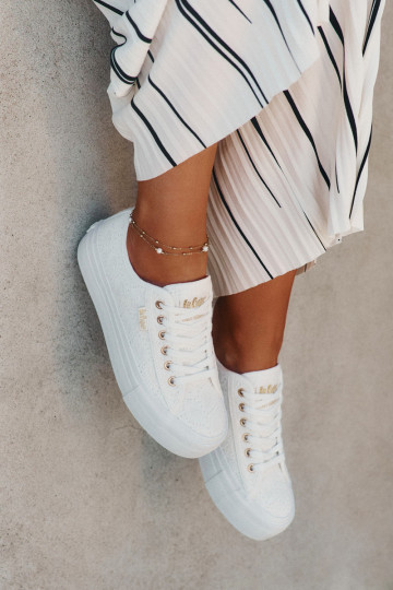 Laisvalaikio bateliai su nėriniais Lee Cooper LCW-25-31-3438L baltos spalvos