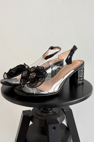 basutės su kulniukais su ornamentais D&A MR52-238 Juodos spalvos