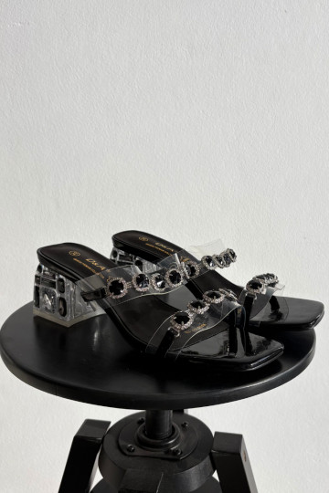 Moteriškos šlepetės su spindinčiomis akutėmis D&A MR1037-02 Juodos spalvos