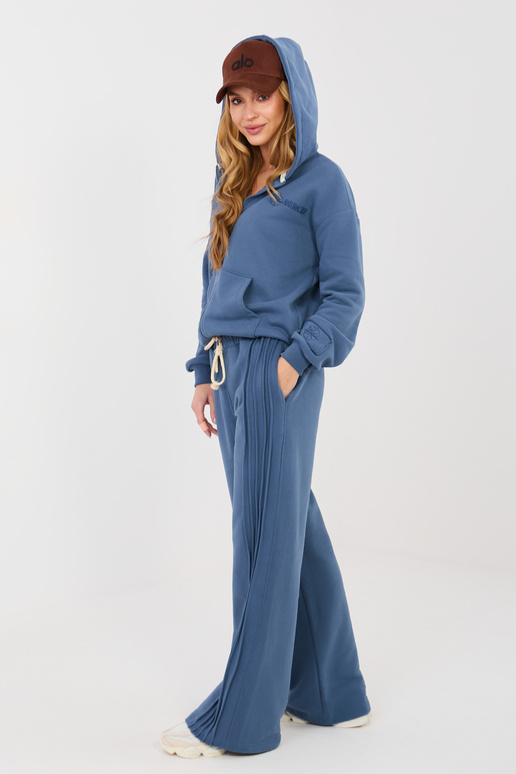 Tamsiai mėlynos laisvalaikio kelnės