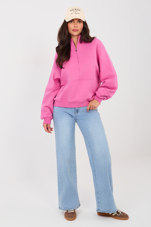 Džinsinės kelnės šviesiai mėlynos...