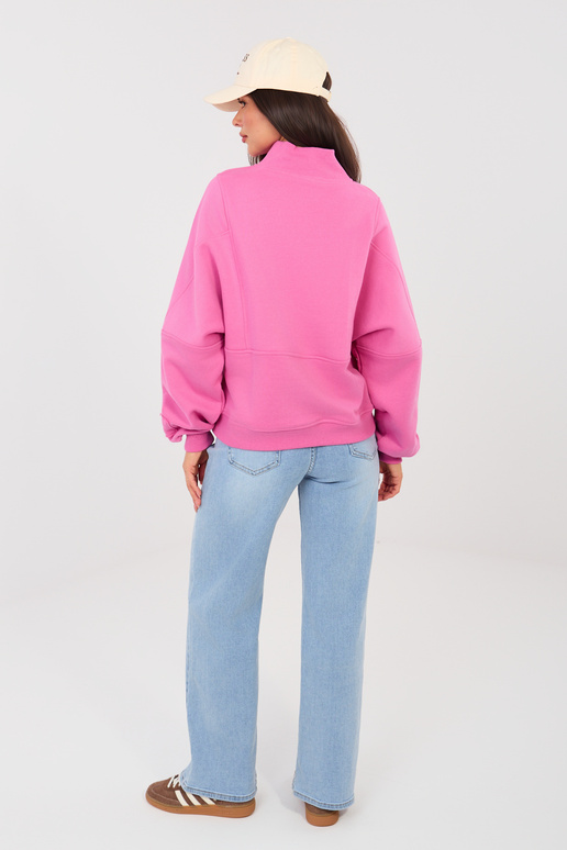 Džinsinės kelnės šviesiai mėlynos...