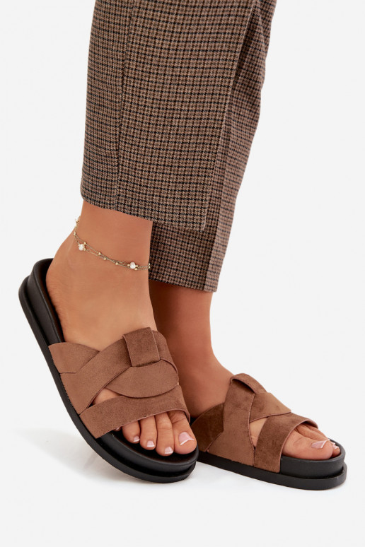 Moteriškos šlepetės iš eko zomšosowe su juostelėmis rudos spalvos Marivessa