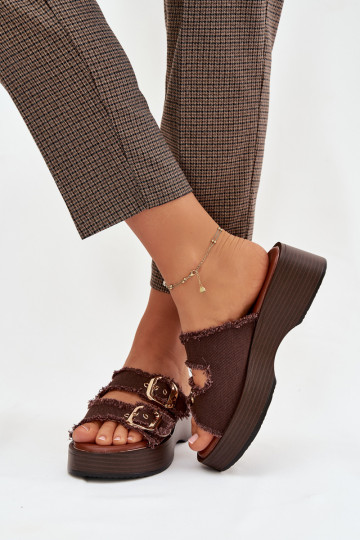 Moteriškos šlepetės su platforma Ze aukso spalvosmi su sagtimismi Czekoladowe Renelisse 2