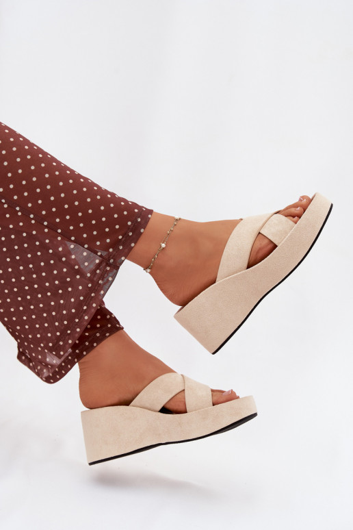 Moteriškos šlepetės  Z iš eko zomšosu smėlio spalvos Calorine