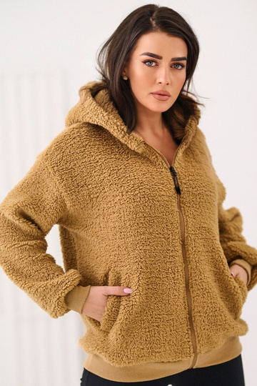 Camelio spalvos bliuzonas