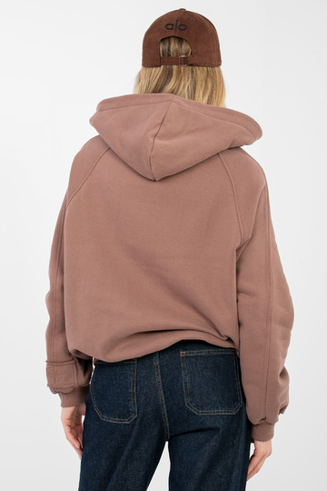 Rudos spalvos megztinis