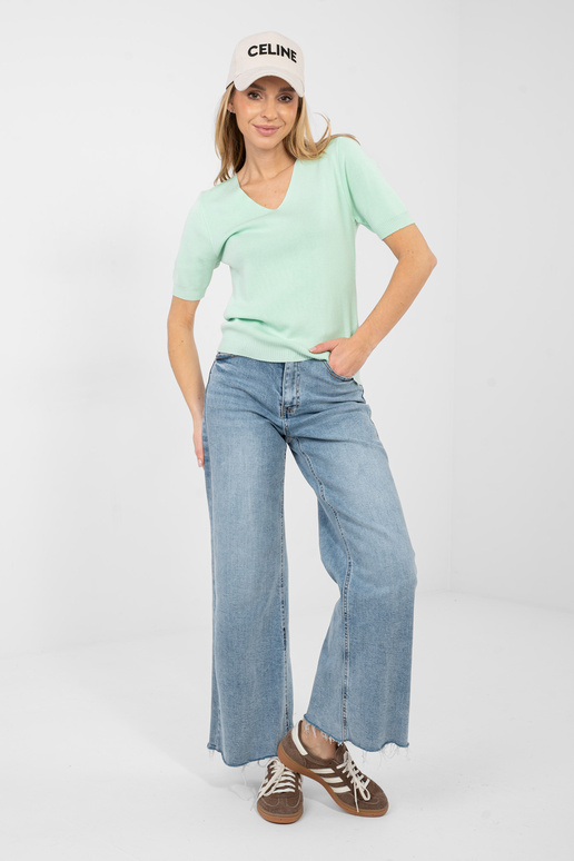 Megztinis šviesiai žalias