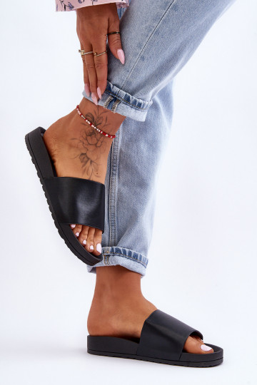   Šlepetės Juodos spalvos Rolien 2