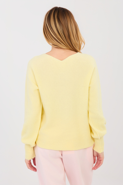 Megztinis šviesiai geltonas