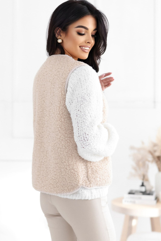 Liemenė šviesiai smėlio spalvos