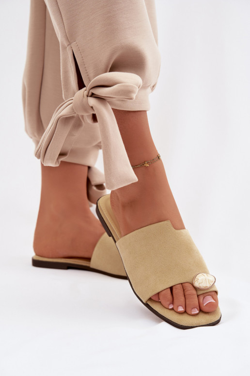 Šlepetės   Detalem iš eko zomšosowe geltonos spalvos Selavine