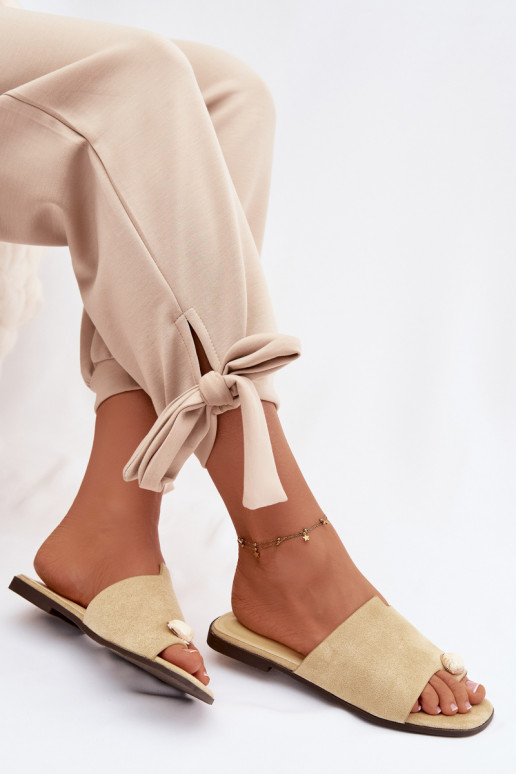 Šlepetės   Detalem iš eko zomšosowe geltonos spalvos Selavine