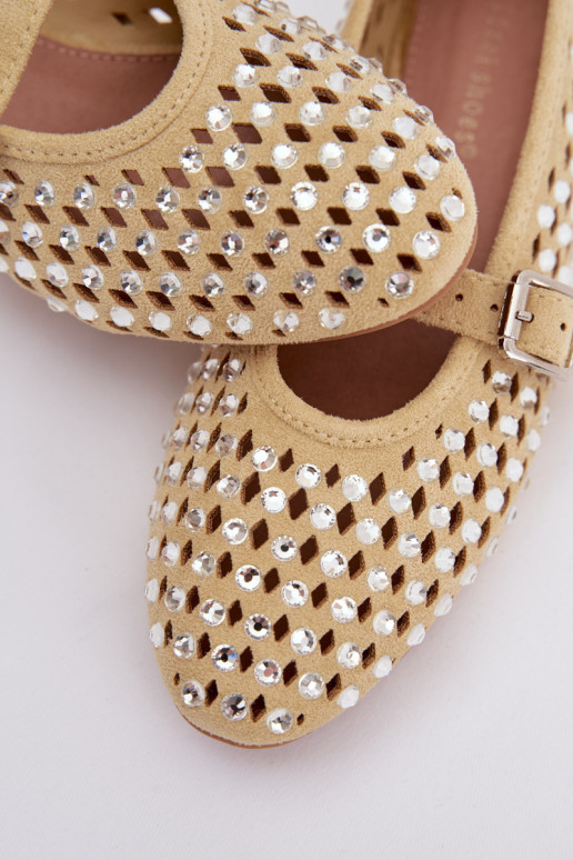 Balerinos  su aužūro elementais su tviskančiomis akutėmis I em geltonos spalvos Wilvessa