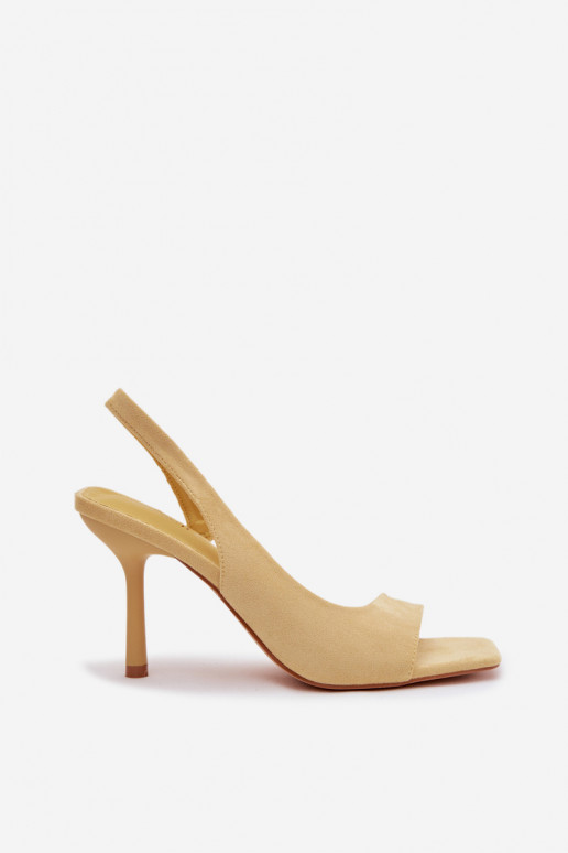 Moteriškos basutės su plonais kulniukais Z iš eko zomšosu geltonos spalvos Calvoria