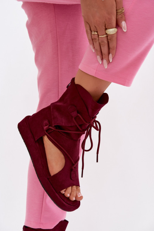 Moteriškos basutės iš eko zomšosowe su auliuku I Wiązaniem bordo spalvos Ferlisse